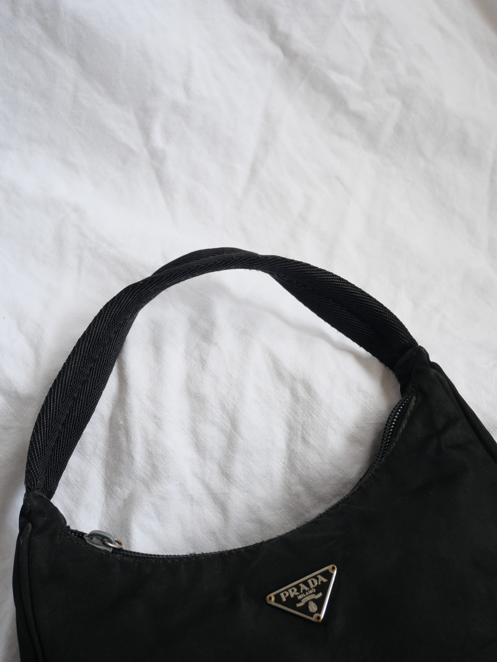 PRADA - Nylon Hobo Reedition Tasche schwarz Vintage kaufen bei - www.luxustaschen.eu