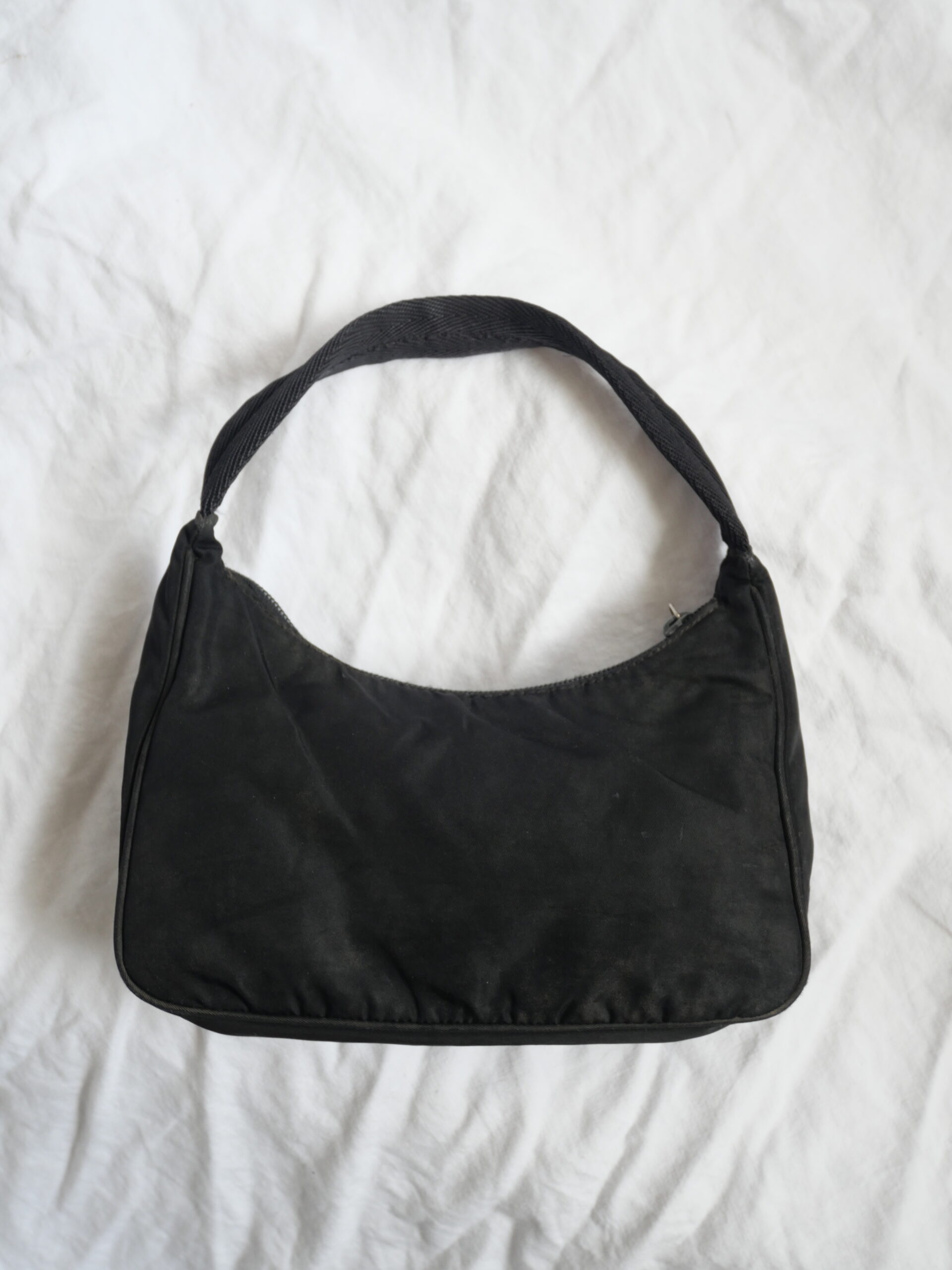 PRADA - Nylon Hobo Reedition Tasche schwarz Vintage kaufen bei - www.luxustaschen.eu