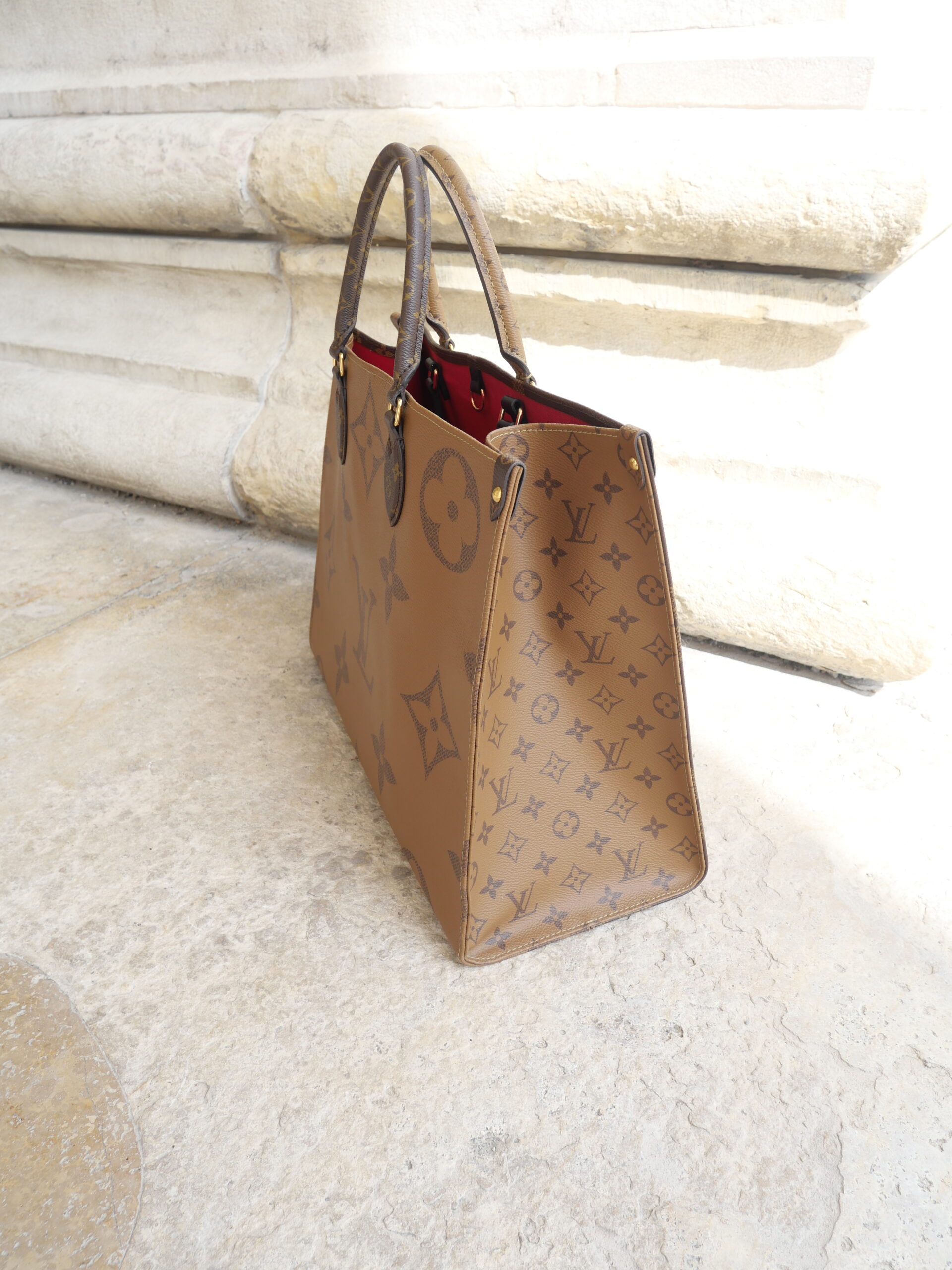 Louis Vuitton, Onthego GM Monogramm Canvas Neu, Fullset Second Hand kaufen - Luxustaschen.eu
