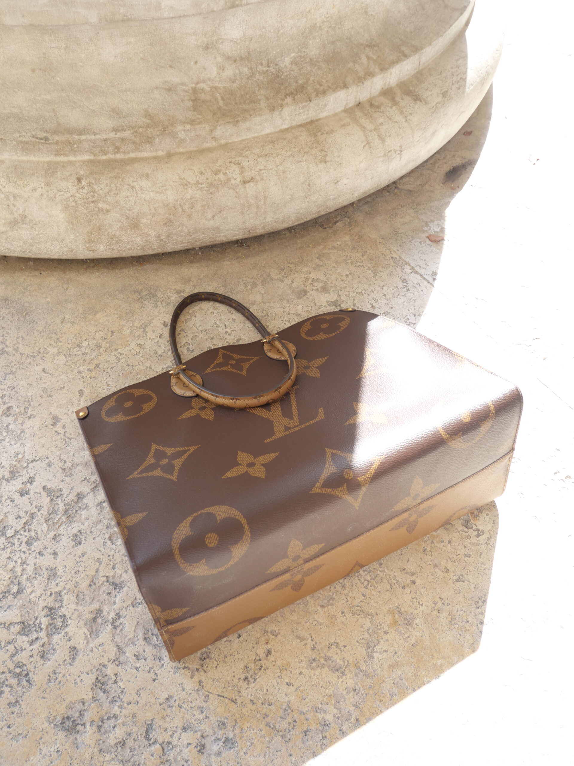 Louis Vuitton, Onthego GM Monogramm Canvas Neu, Fullset Second Hand kaufen - Luxustaschen.eu